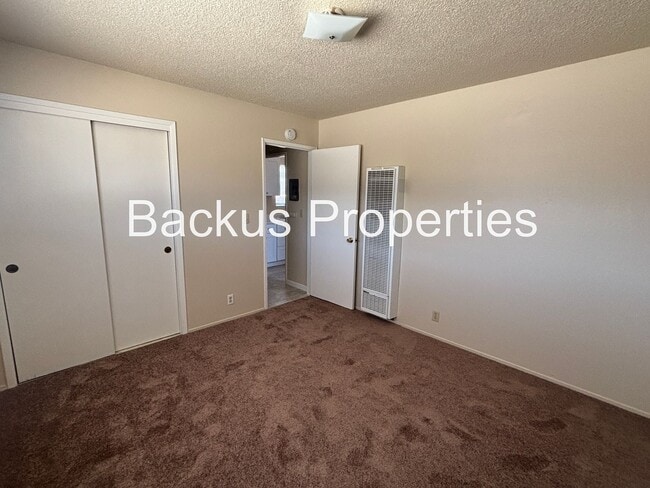 Building Photo - 14 Cypress St