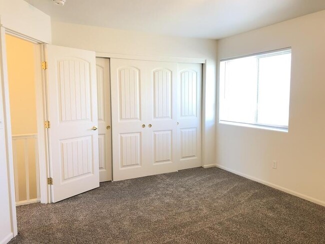 Building Photo - 2444 SW 23rd St