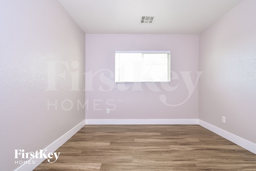 Building Photo - 11101 Okeefe Ct