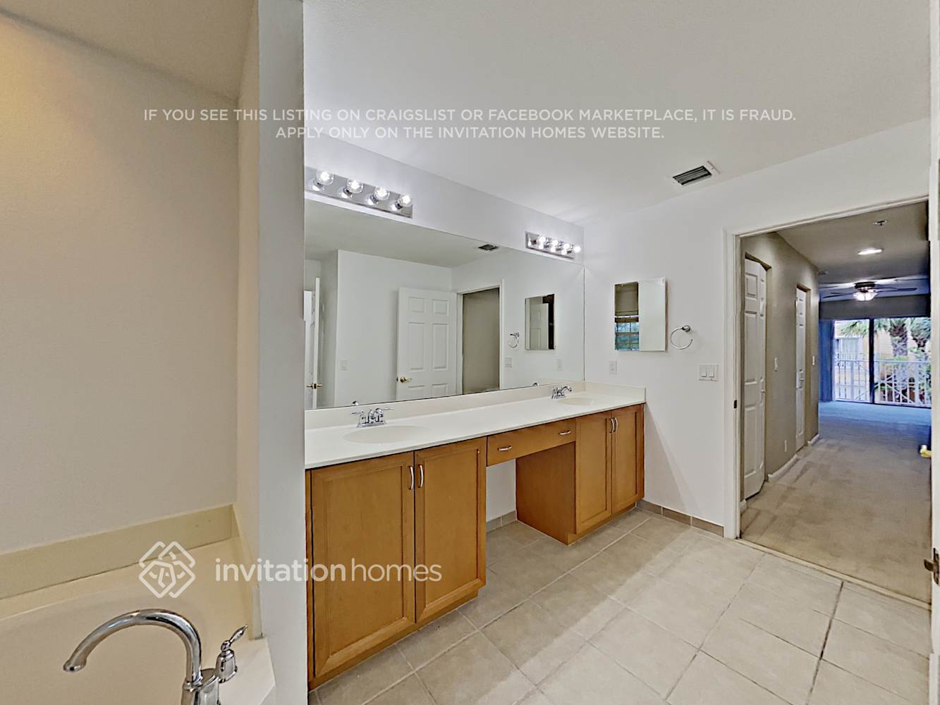 Building Photo - 4629 SW 75th Way