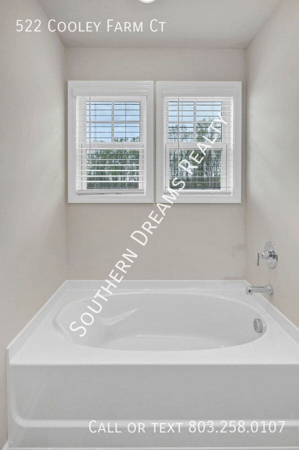 Building Photo - 522 Cooley Farm Ct