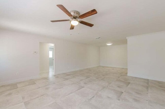 Building Photo - 22191 SW 60th Ave