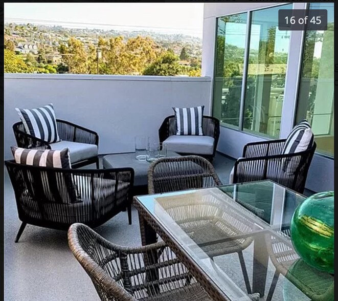 Roof Top Deck - 1920 S Pacific Coast Hwy