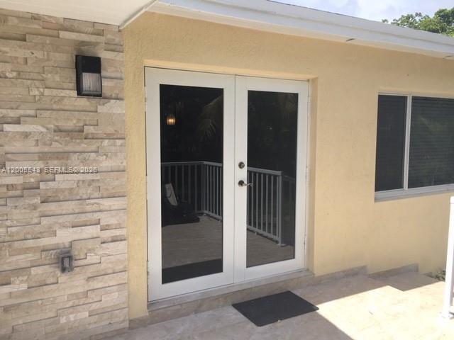 Building Photo - 805 NE 138th St