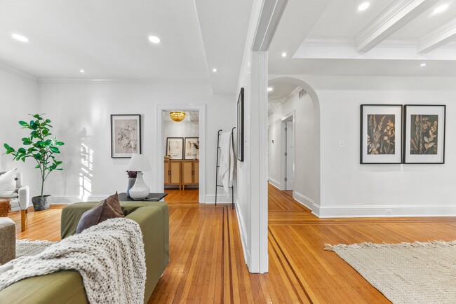 Dining Room Entrance - 5717 Roland Ave