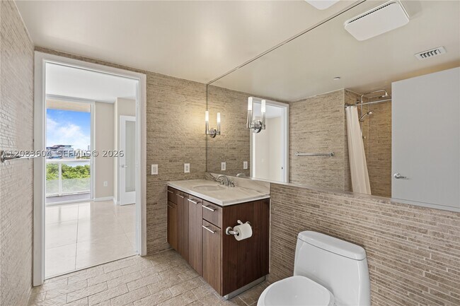 Building Photo - 50 Biscayne Blvd