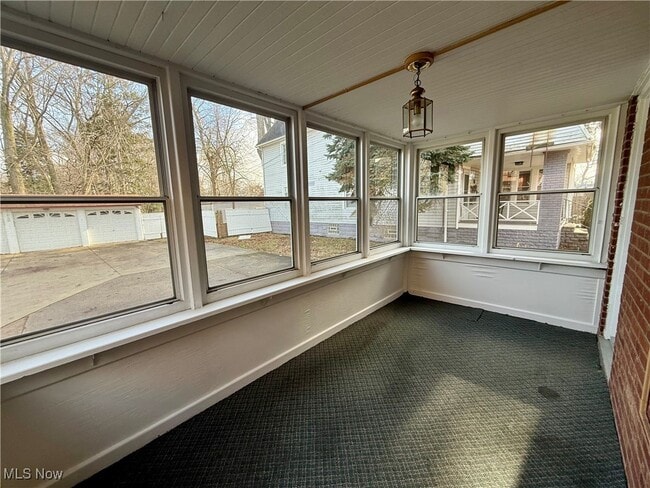 Building Photo - 3625 Rocky River Dr