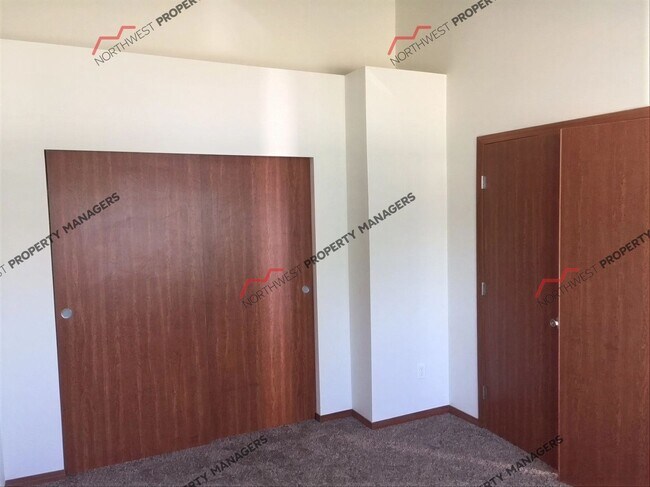 Building Photo - STATUS: AVAILABLE  | R175 |  $2195