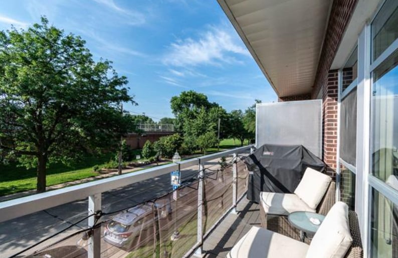 Building Photo - 803 E Mifflin St