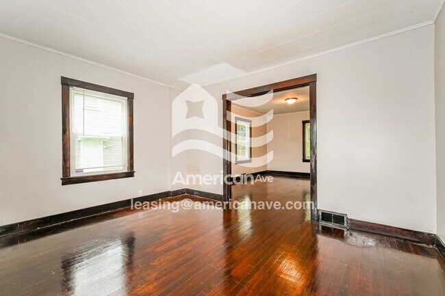 Building Photo - 1217 Wade St