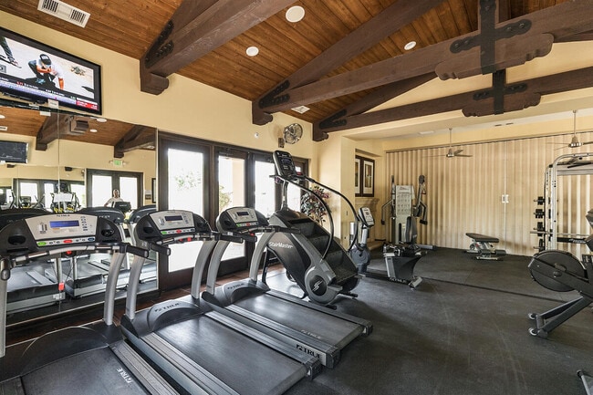 Building Photo - 245 Paseo Gregario