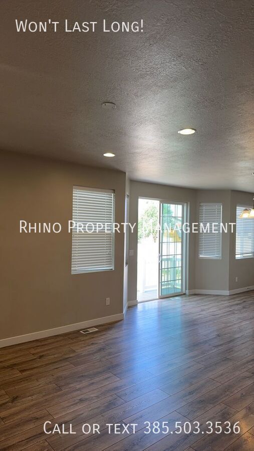 Building Photo - 927 Wahlen Way