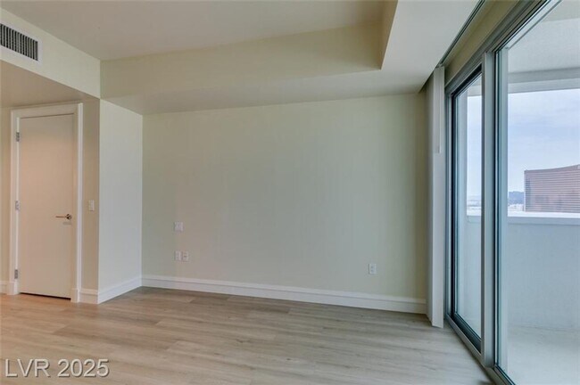Building Photo - Luxury High-Rise Living at SKY | 29th Floo...