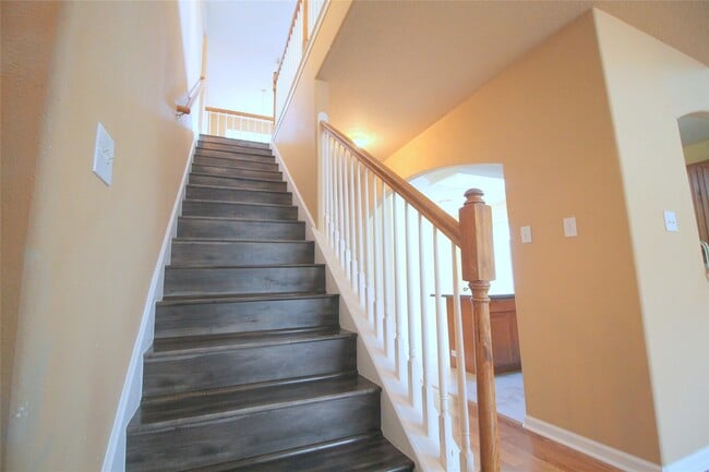 Building Photo - 19927 Black Canyon Dr