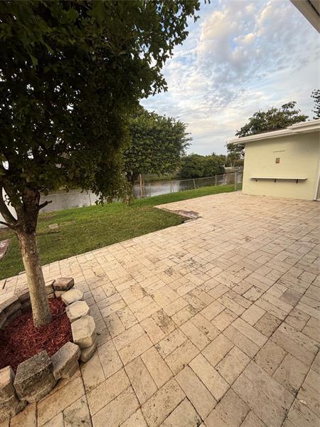 Building Photo - 11461 NW 31st Pl