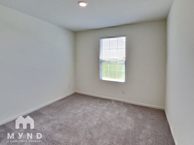 Building Photo - 8207 C Lopez Jr Wy