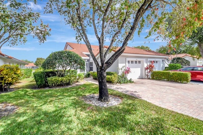 Building Photo - 7713 Springwater Pl