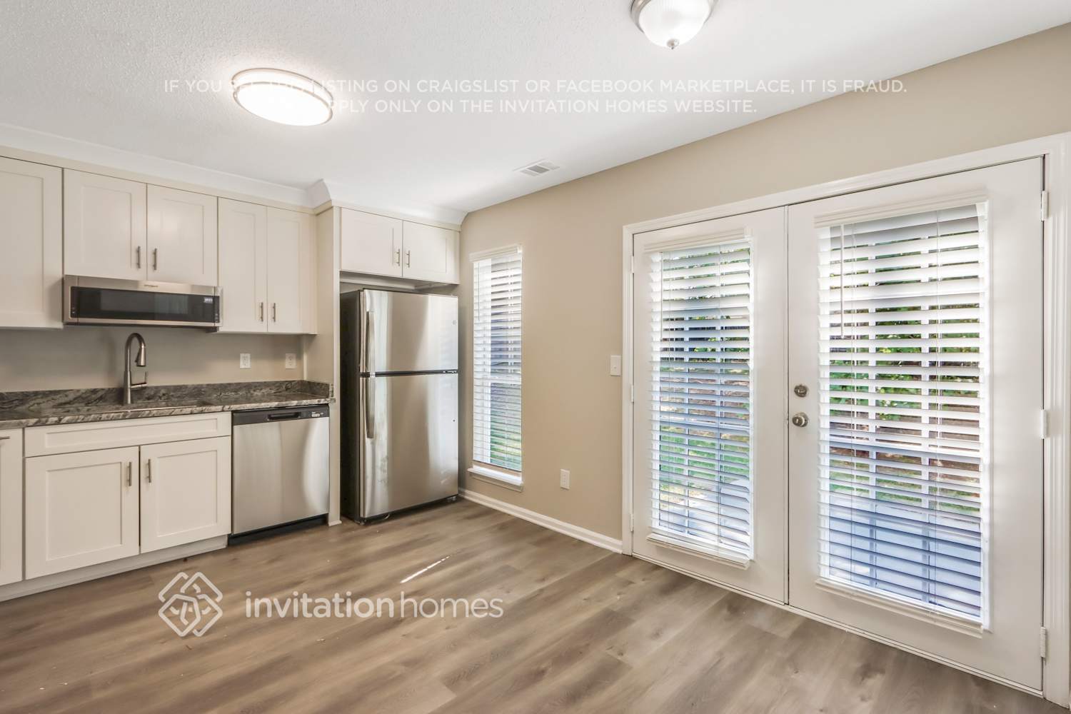 Building Photo - 6449 Eastbriar Dr