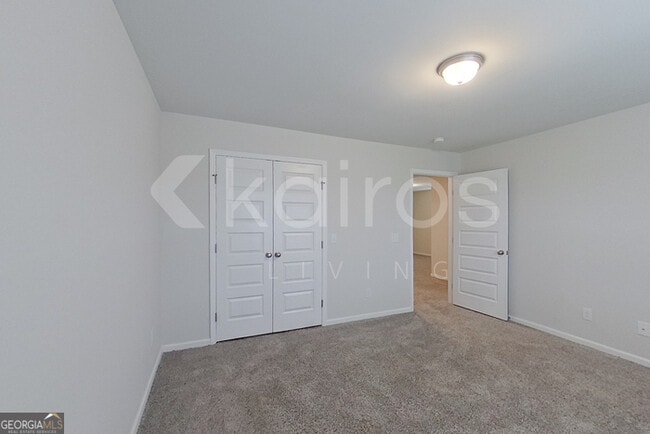 Building Photo - 247 Western Red Cedar Dr