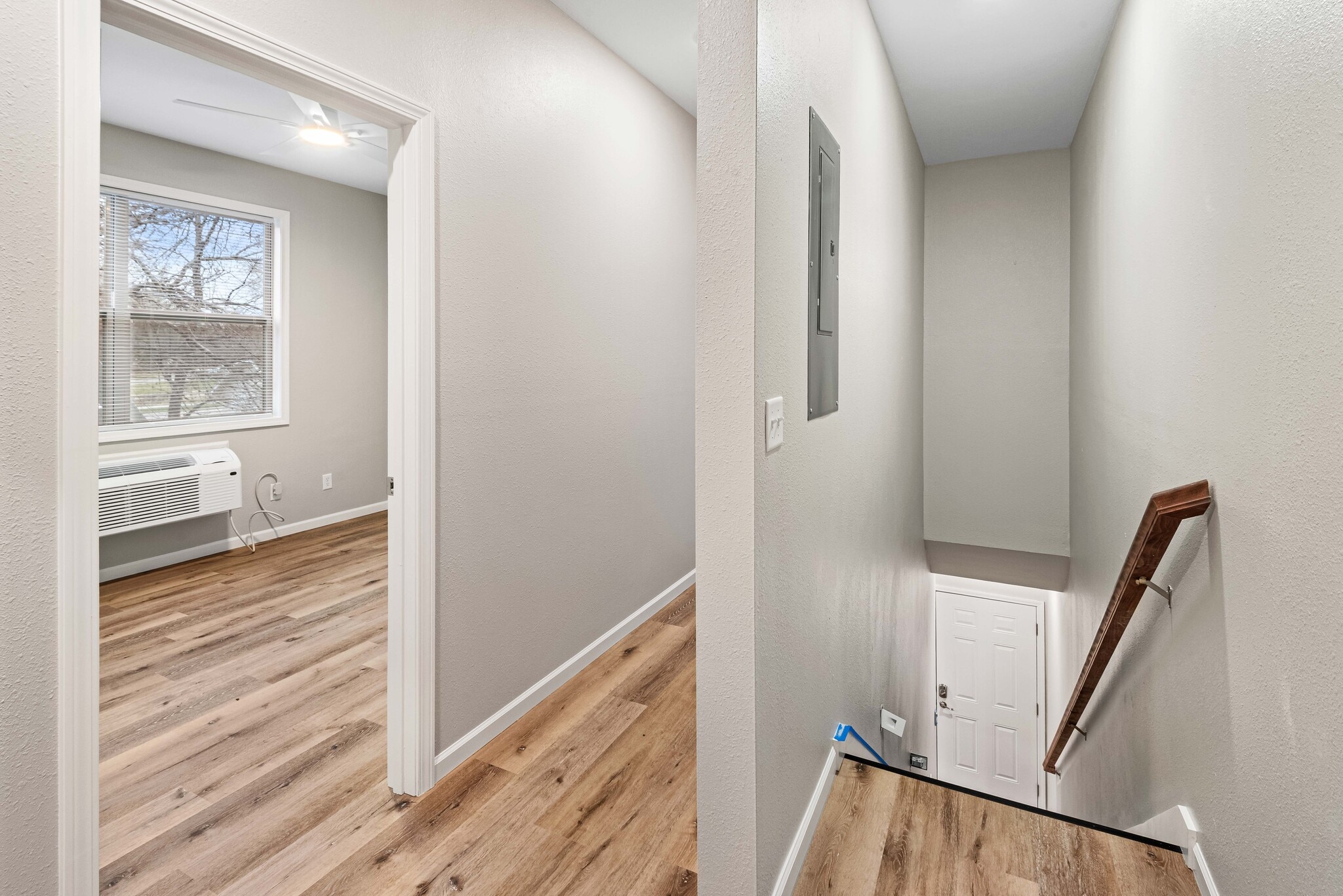 Building Photo - 1222 Bertrand St