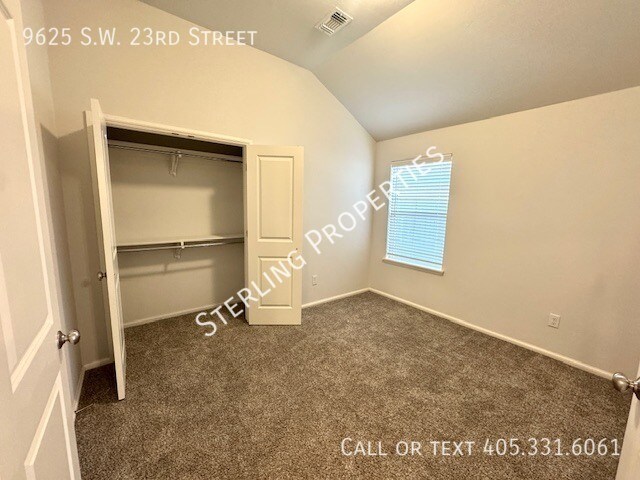 Building Photo - 9625 SW 23rd St