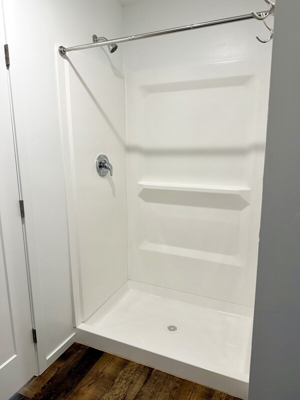 Building Photo - 361 W 400 S