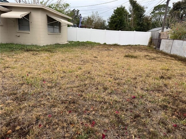 Building Photo - 5965 63rd Ave N