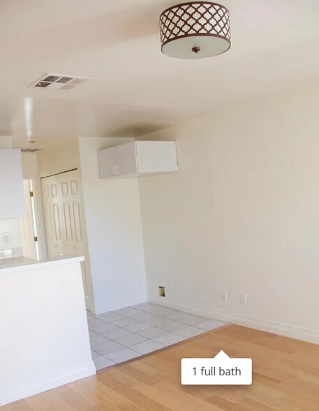 Building Photo - 2408 Florencita Ave