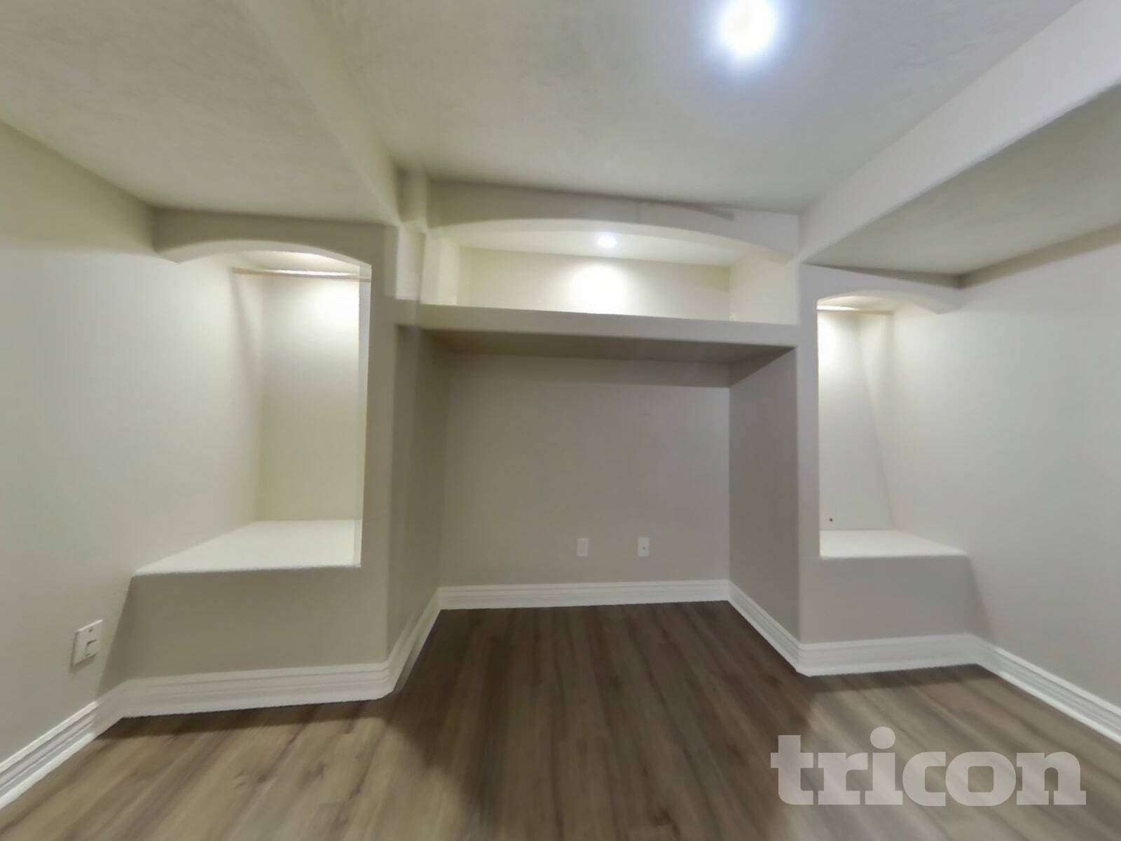 Building Photo - 4318 Sunridge Dr