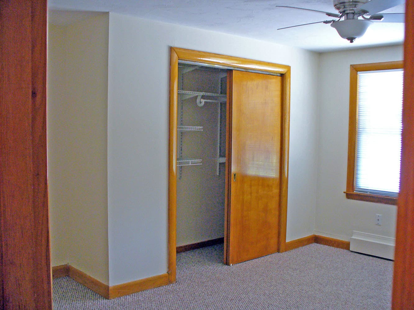 Building Photo - 216 5th St