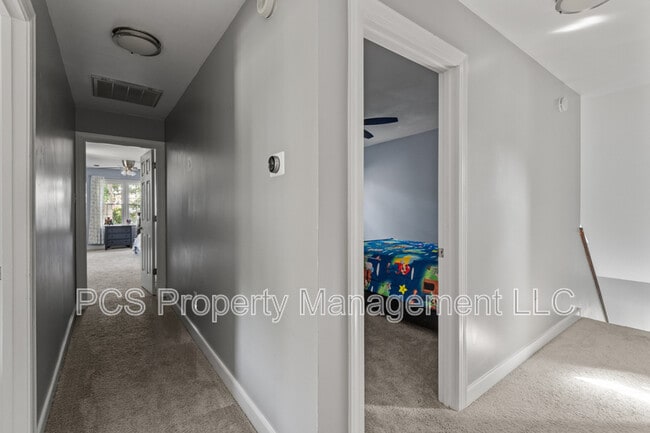 Building Photo - 12605 Jolly Pl