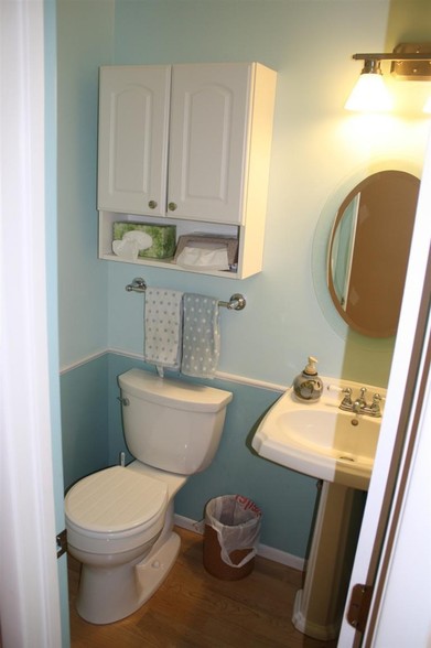 Building Photo - 5813 Rothbury Ct