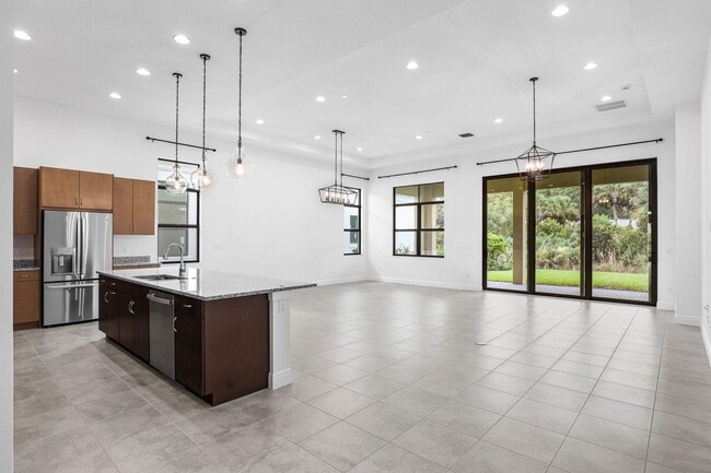 Building Photo - 13378 Artisan Cir