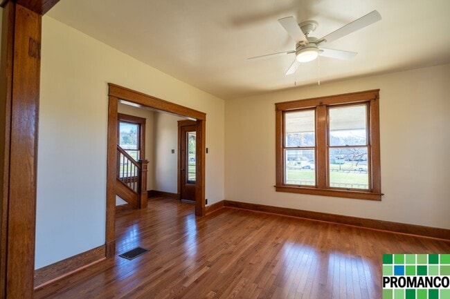 Building Photo - Southern Style Charming 3-Bedroom Farmhouse