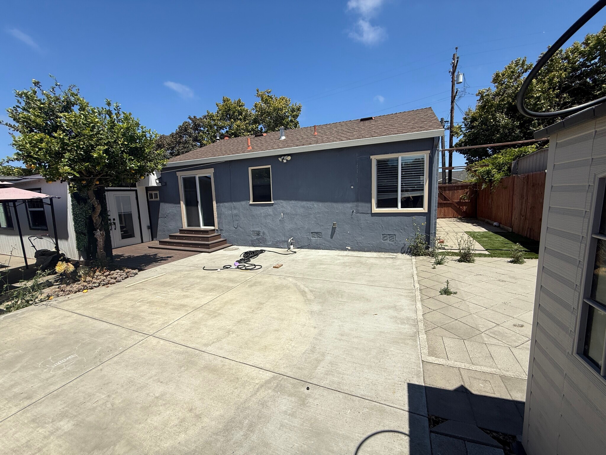 Building Photo - 16859 Alisal Ct