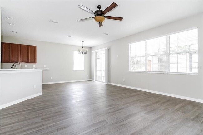 Building Photo - 7412 Bridgeview Dr