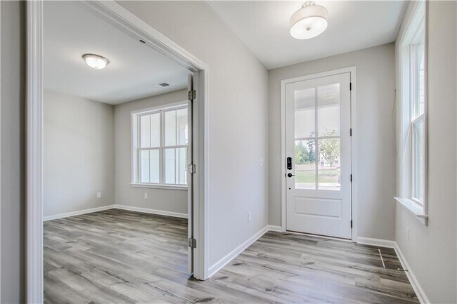 Building Photo - 147 Harlow Cir