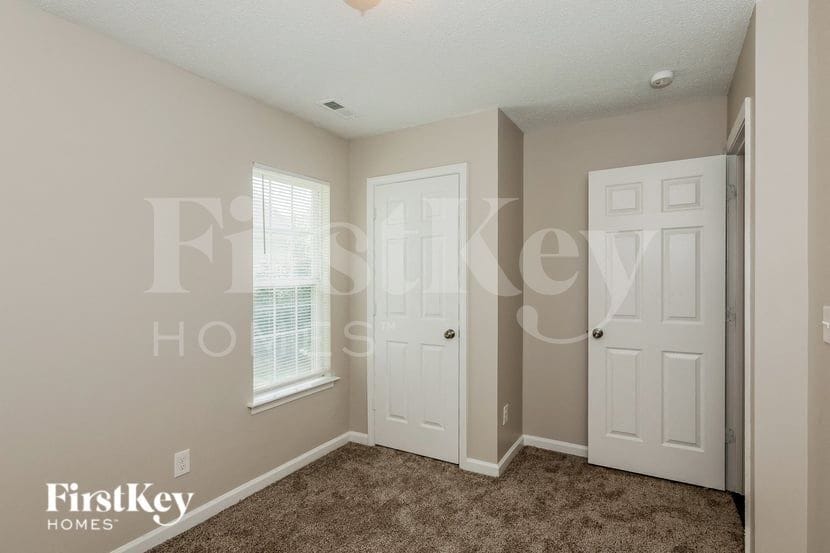 Building Photo - 1024 Stinson Glen Ln