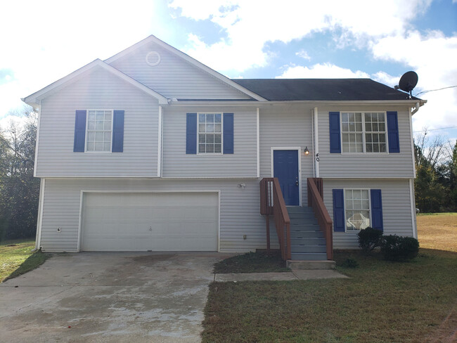 4 Bed x 2 Bath Split Level Home (Sorry! N... - 4 Bed x 2 Bath Split Level Home (Sorry!  N...