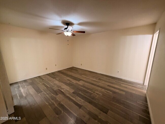 Building Photo - 2526 N 87th Way