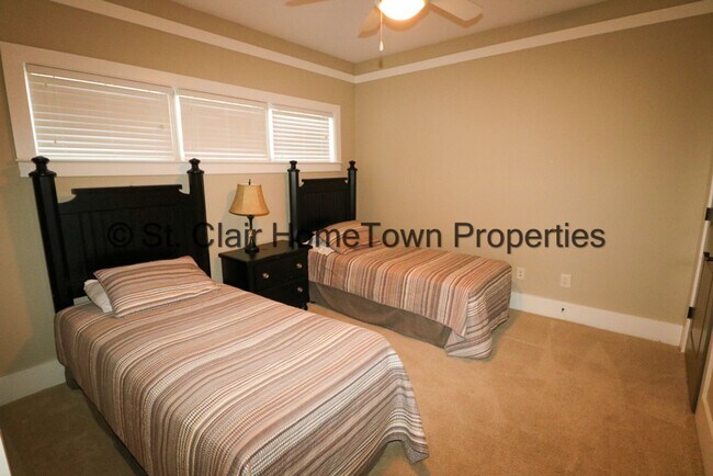 Building Photo - Furnished Condo on Logan Martin Lake