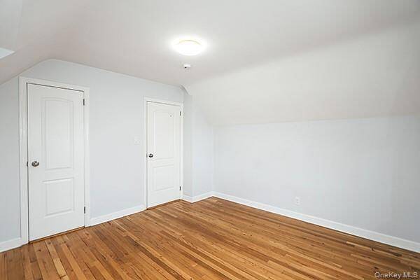 Building Photo - 926 2nd Ave