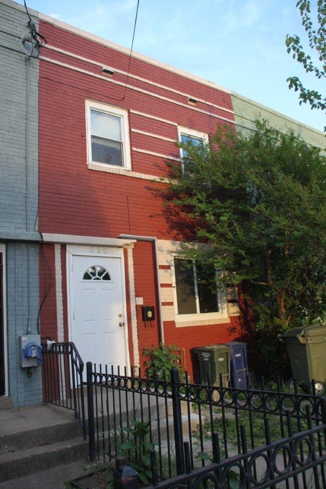 Building Photo - 1530 2nd St SW