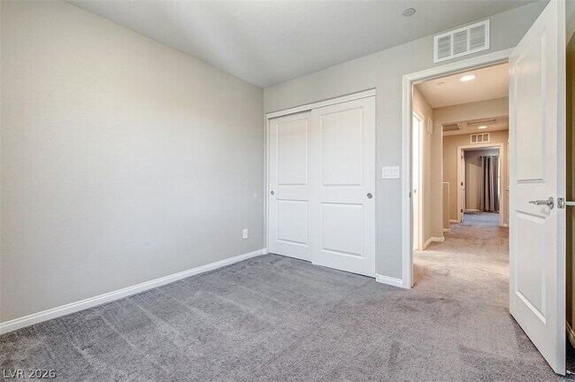 Building Photo - 73 Alamere Falls Dr