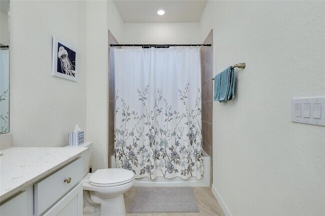 Building Photo - 10063 Crooked Crk Dr