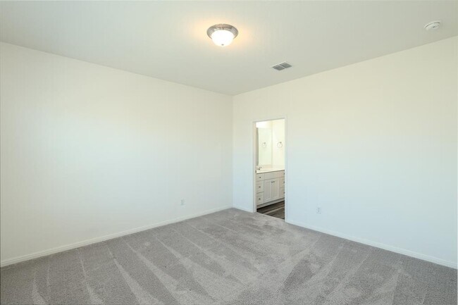 Building Photo - 402 Gemsbok Rd