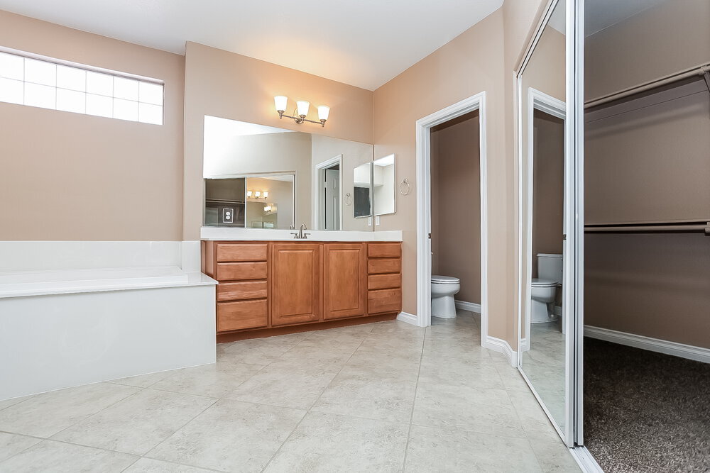 Building Photo - 3729 White Lion Ln