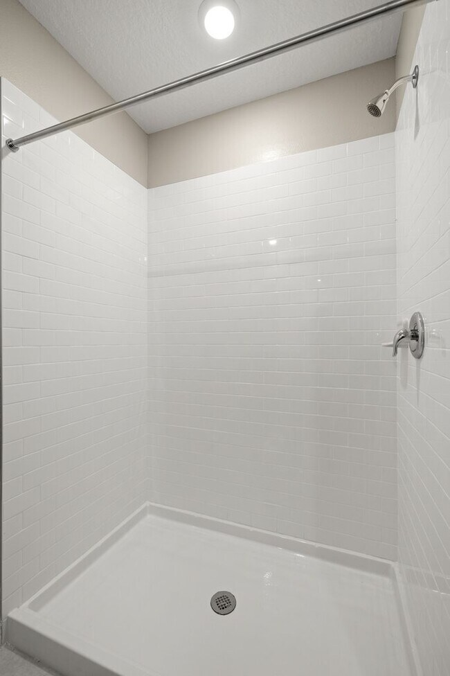Building Photo - Brand New Home For Rent in South Creek