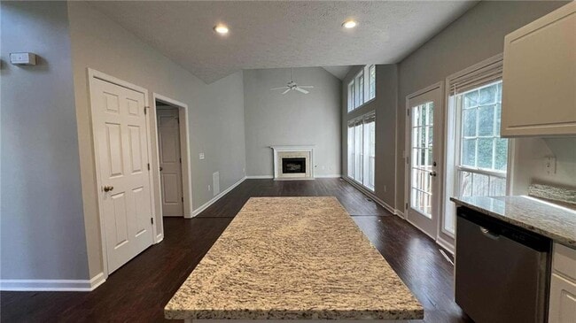 Building Photo - 2845 White Blossom Ln