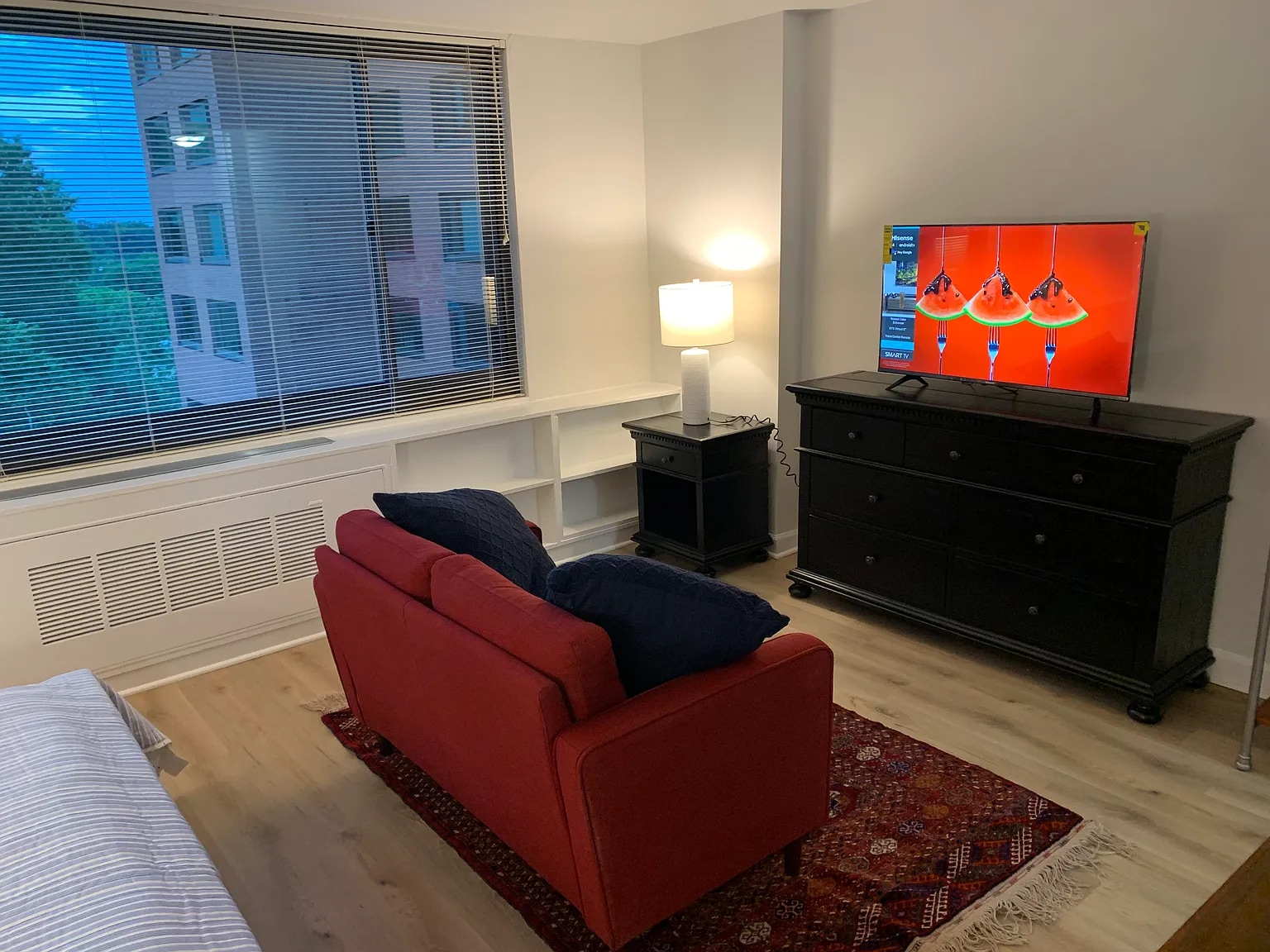 Living area - 1011 Arlington Blvd